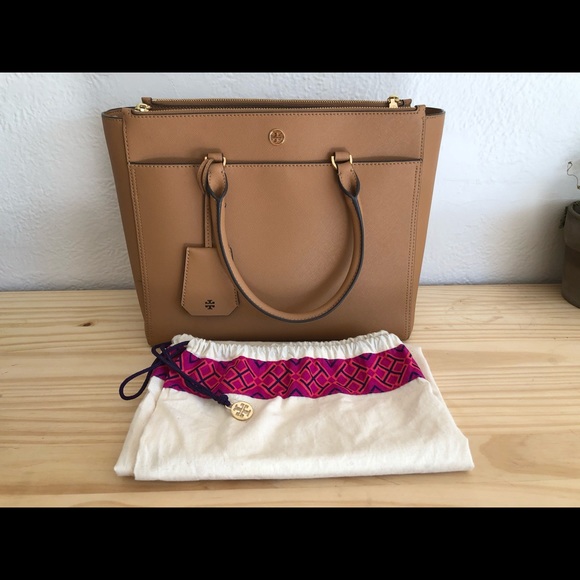 Tory Burch - Robinson Double Zip - Picture 2 of 5